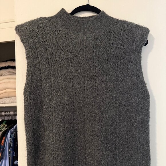 L'AGENCE Grey Mock Neck Sleeveless Sweater - Picture 3 of 6